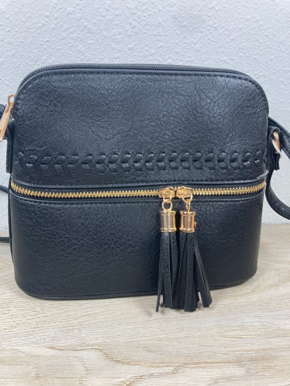 NWT Le Bag Blush Crossbody Bag – Black Double Zip Purse with Tassels
